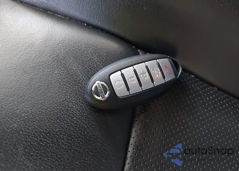 2017 Nissan Pathfinder Platinum from USA, damaged, VIN 5N1DR2MN6HC911464